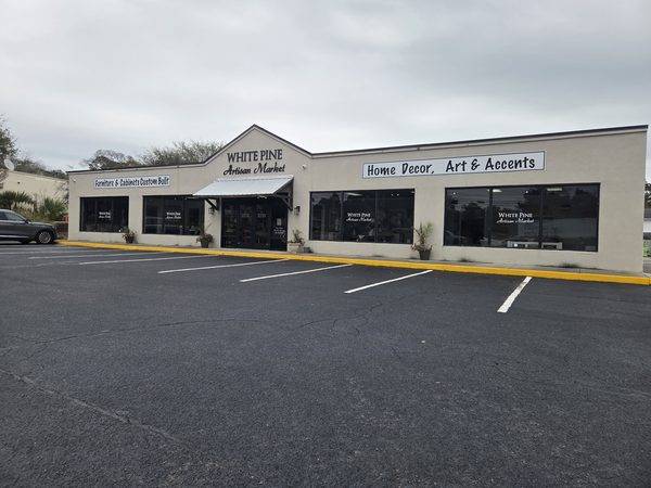 White Pine Artisan Market